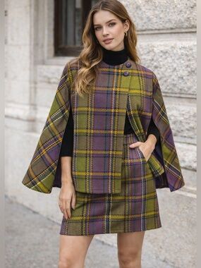 Retro Mod Plaid Cape & Skirt Set – Bold Vintage Statement Suit